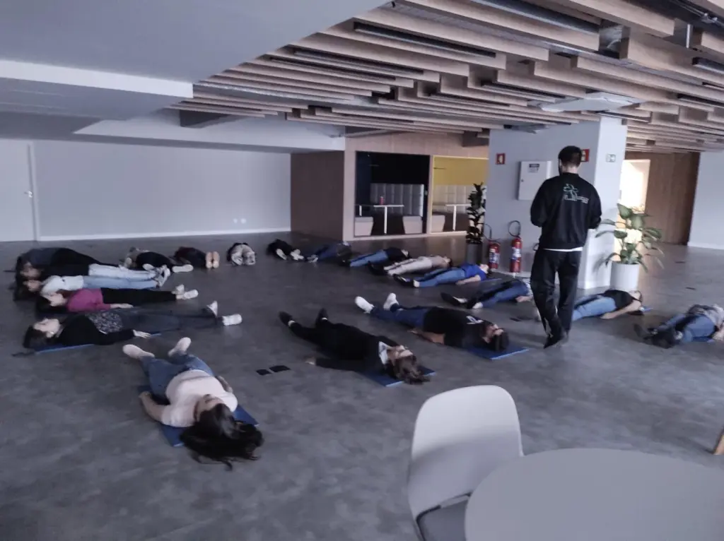 aula de ginástica laboral